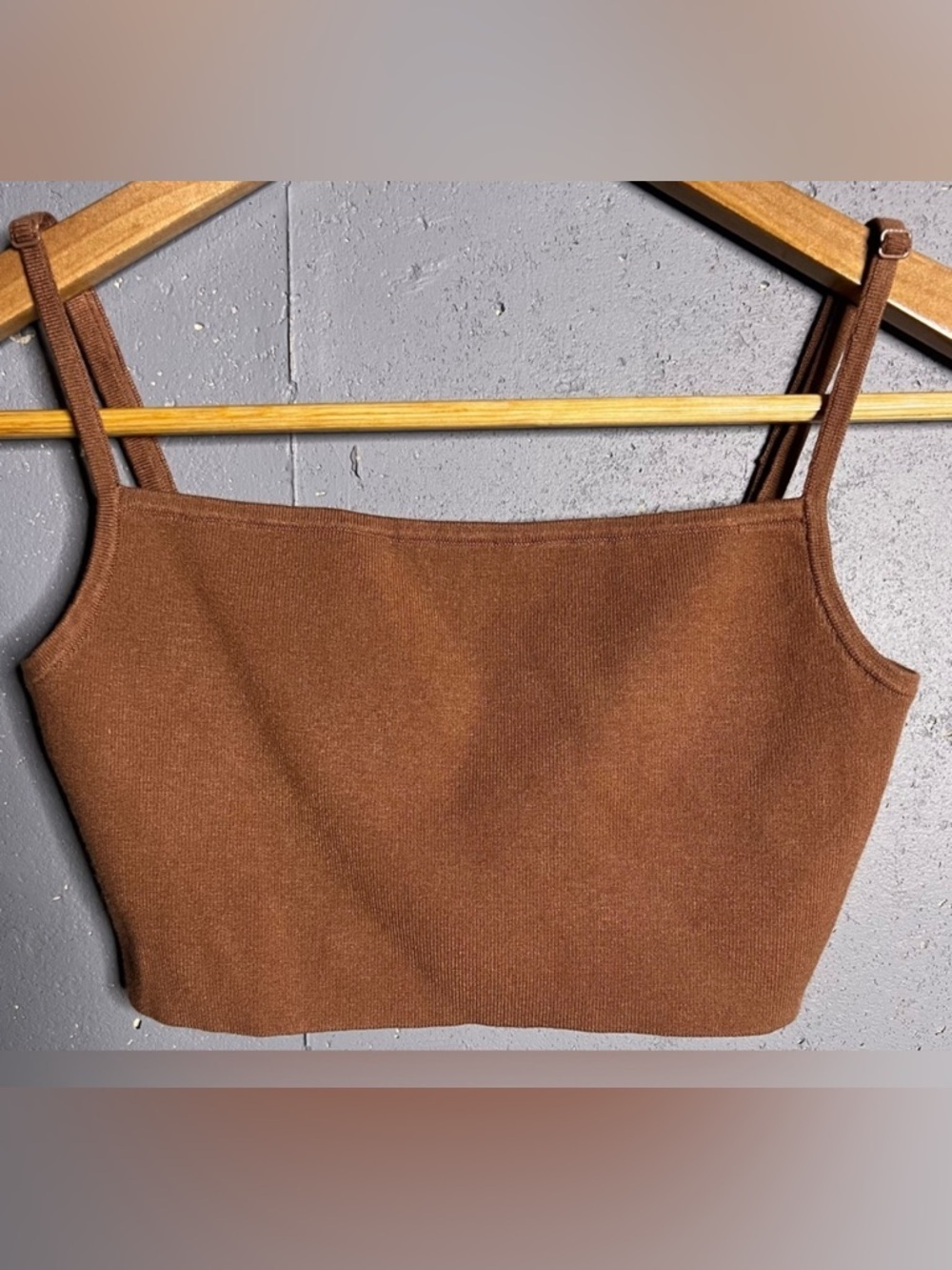 Sunday Best Aritzia Crop Top. Size Medium. NWOT